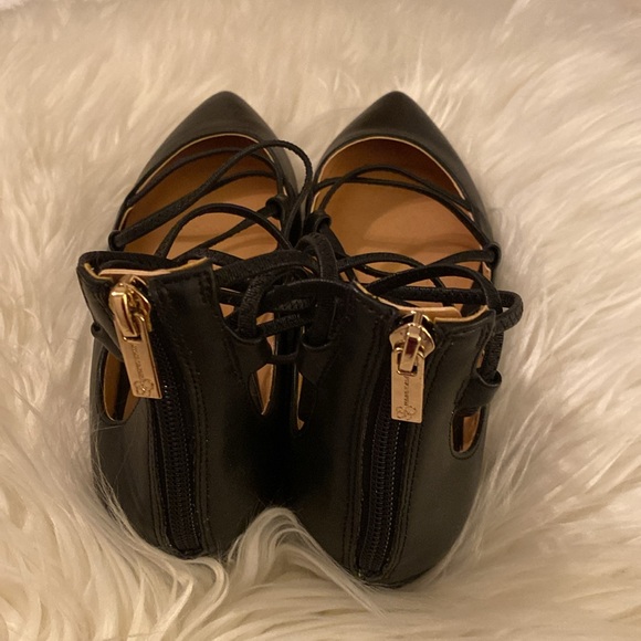 Shoes - Picture 3 of 4